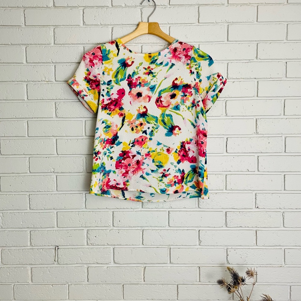 EVERLY floral short sleeved blouse